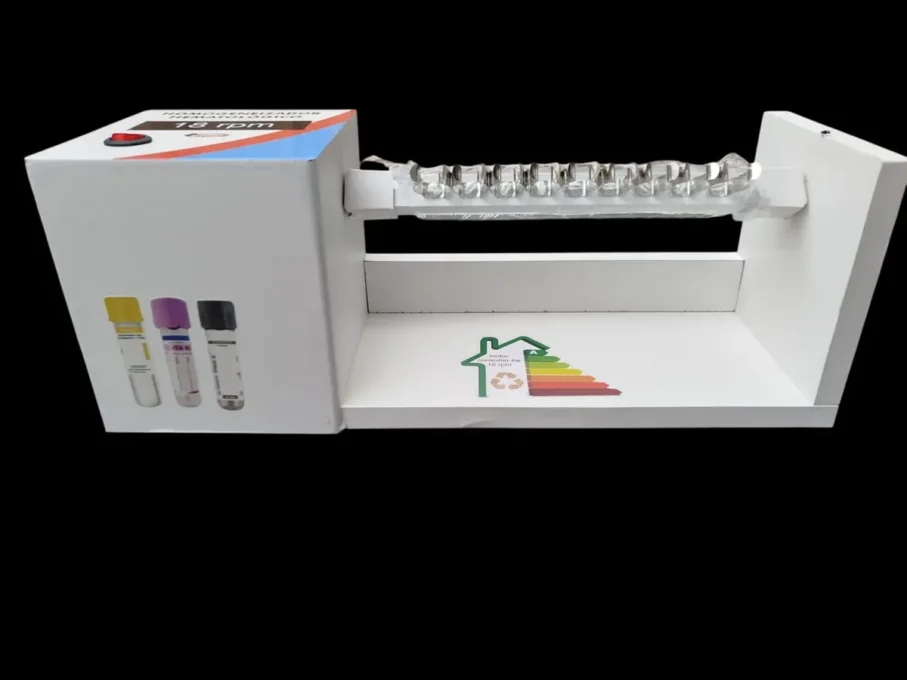 Homogeneizador de Sangue 16 Tubos movimentando amostras laboratoriais